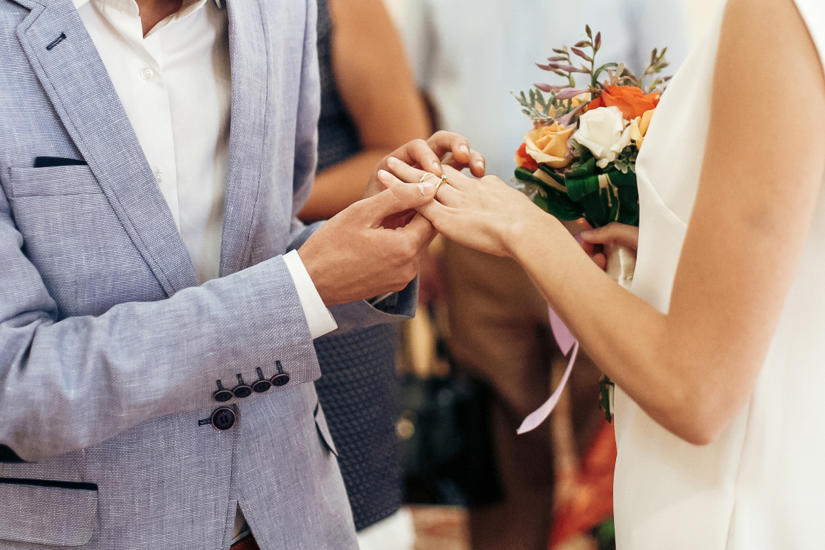 vow renewal in Runcorn.